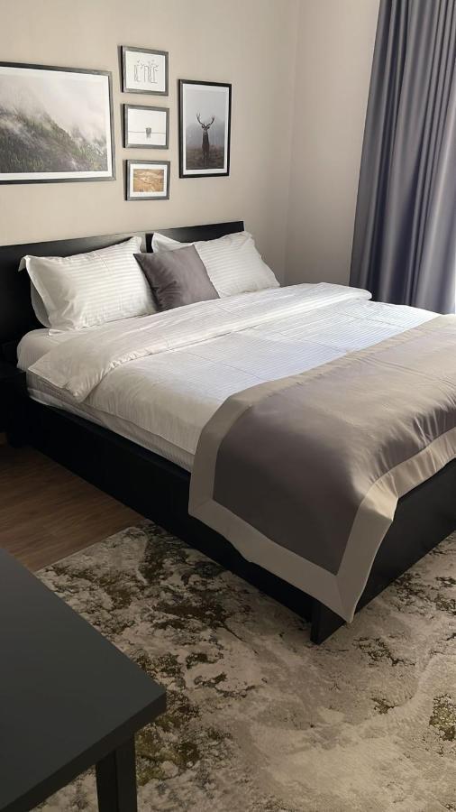Triss Hotel Тирана Екстер'єр фото